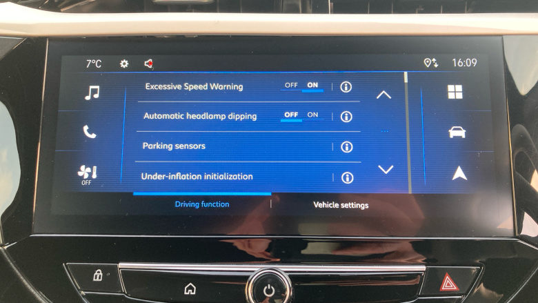 Vauxhall Corsa 100kW Yes 50kWh 5dr Auto Electric Hatchback